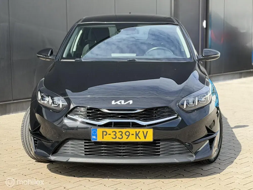 Kia Ceed 1.0 T-GDi DynamicLine uit 2022, foto 8