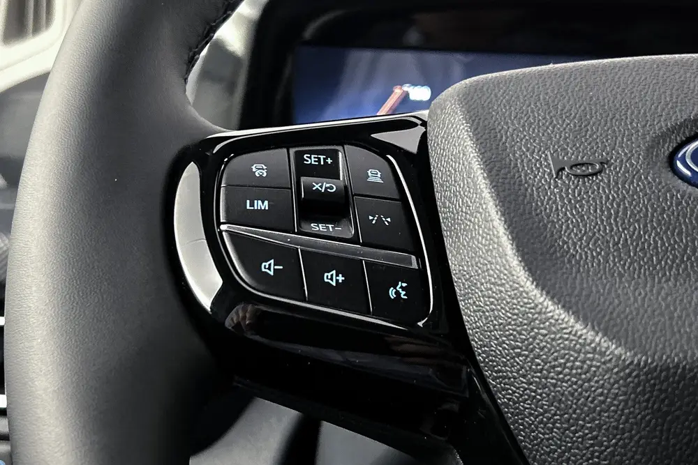 Ford E-Custom L2 Limited uit 2026, foto 12