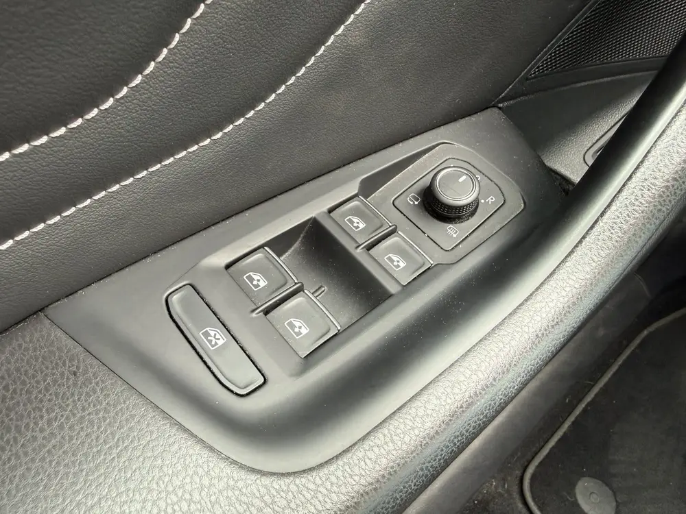 Volkswagen Passat Variant 1.4 TSI PHEV GTE Business uit 2023, foto 19