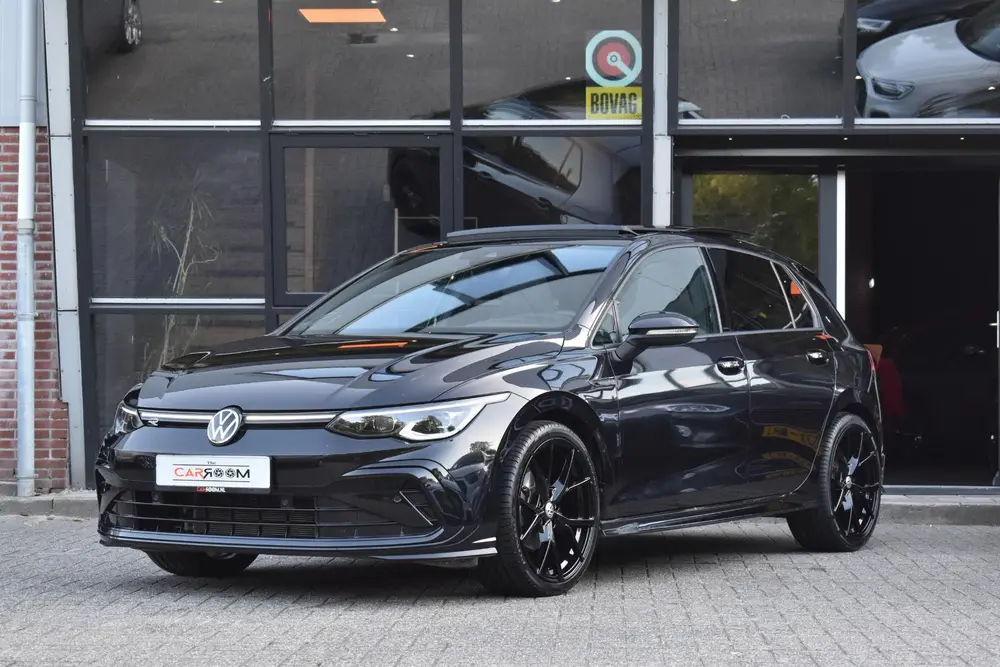 Volkswagen Golf 1.5 eTSI R-Line Pano HUD IQ H/K Lane Keyless uit 2024, foto 3
