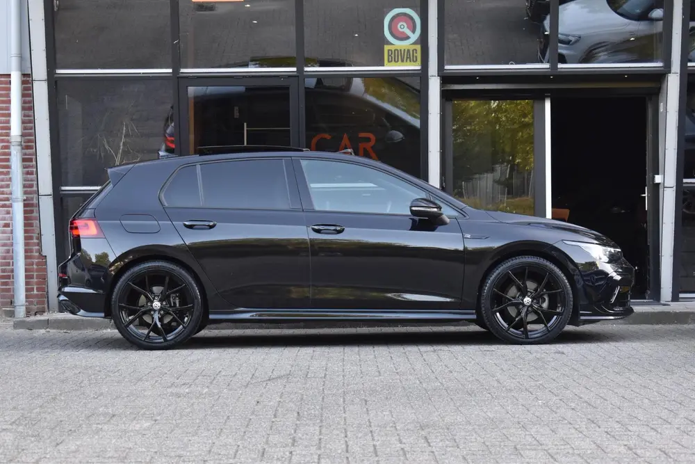 Volkswagen Golf 1.5 eTSI R-Line Pano HUD IQ H/K Lane Keyless uit 2024, foto 8