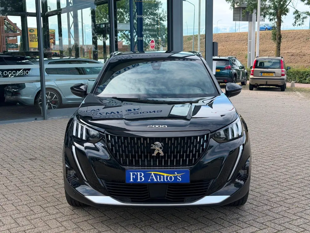 Peugeot 2008 1.2 PureTech GT Airco Lmv Navi Cruise Came uit 2021, foto 2