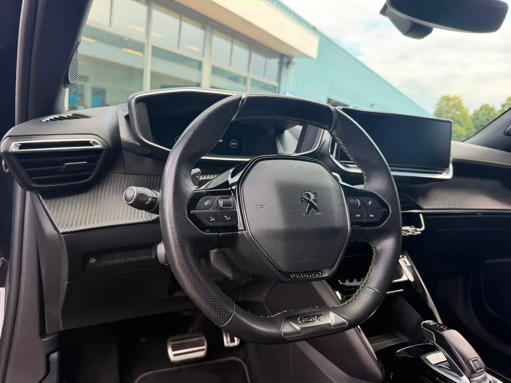 Peugeot 2008 1.2 PureTech GT Airco Lmv Navi Cruise Came uit 2021, foto 5