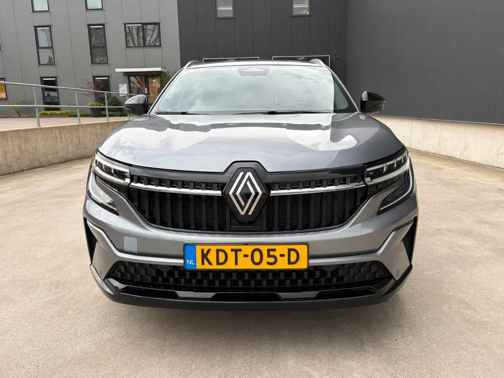 Renault Espace E-Tech full hybrid 200 techno 7p. uit 2023, foto 2