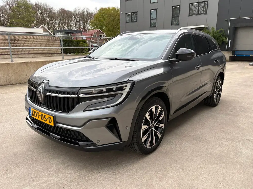 Renault Espace E-Tech full hybrid 200 techno 7p. uit 2023, foto 3