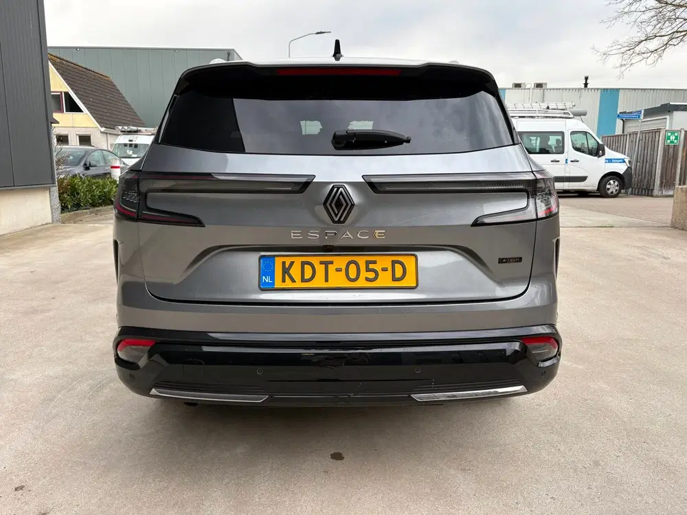 Renault Espace E-Tech full hybrid 200 techno 7p. uit 2023, foto 5