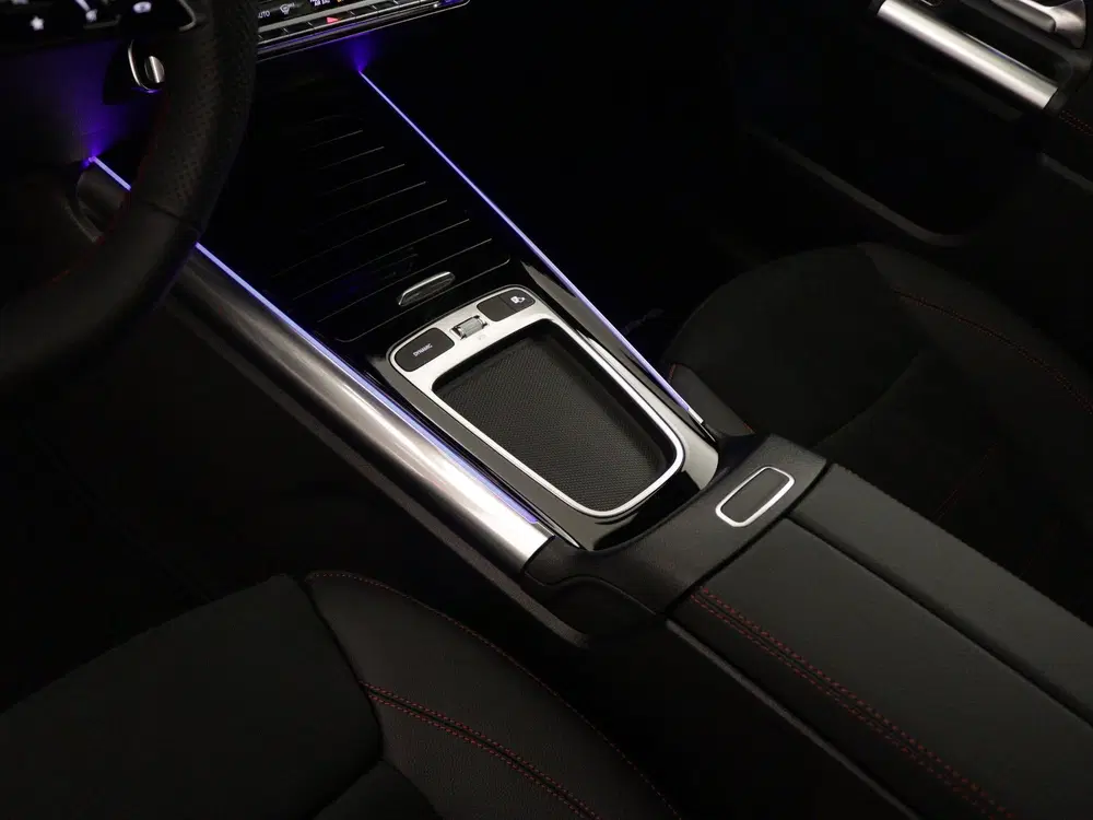 Mercedes-Benz B-Klasse 180 AMG Line uit 2025, foto 11