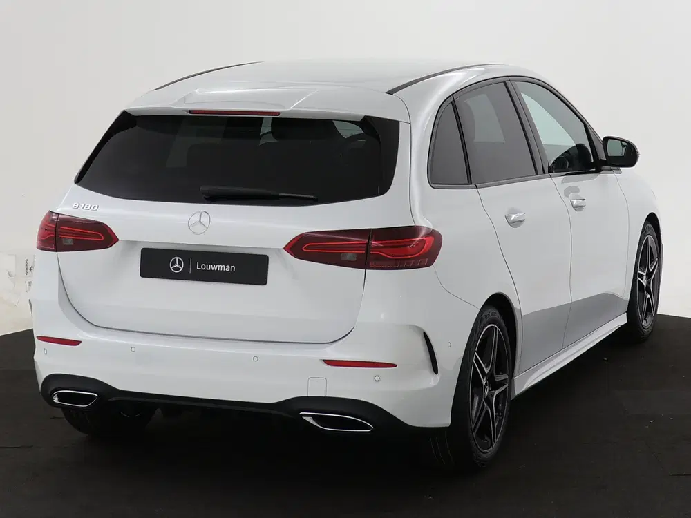 Mercedes-Benz B-Klasse 180 AMG Line uit 2025, foto 16