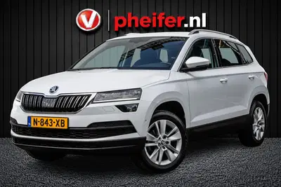Skoda Karoq 1.0 TSI Business Edition Plus Trekhaak uit 2022