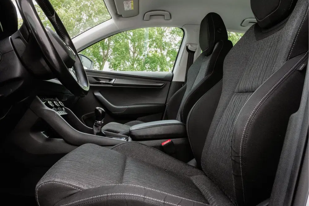 Skoda Karoq 1.0 TSI Business Edition Plus Trekhaak uit 2022, foto 12