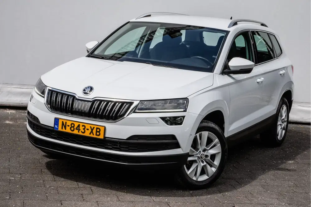Skoda Karoq 1.0 TSI Business Edition Plus Trekhaak uit 2022, foto 5
