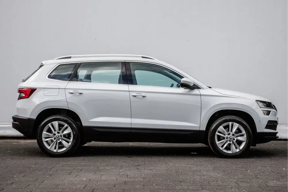 Skoda Karoq 1.0 TSI Business Edition Plus Trekhaak uit 2022, foto 9