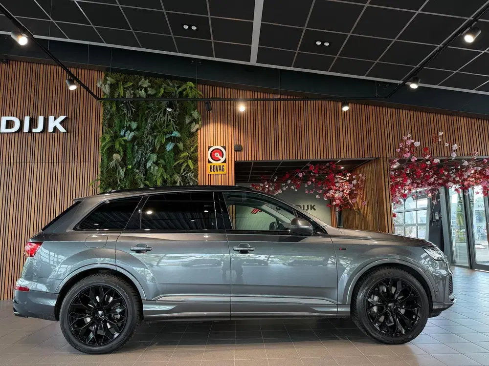 Audi Q7 55 TFSI e quattro Pro Line Plus S linePano uit 2020, foto 6