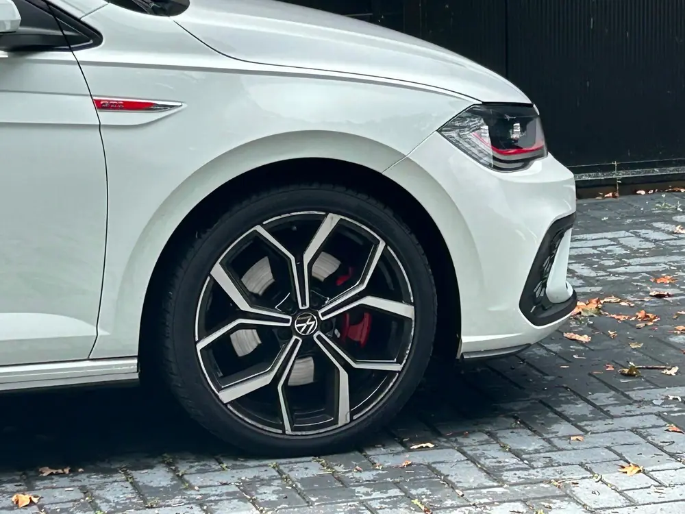 Volkswagen POLO 2.0 TSI GTI PANO/VIRTUAL/CARPLAY/CAMERA/NETT uit 2022, foto 15