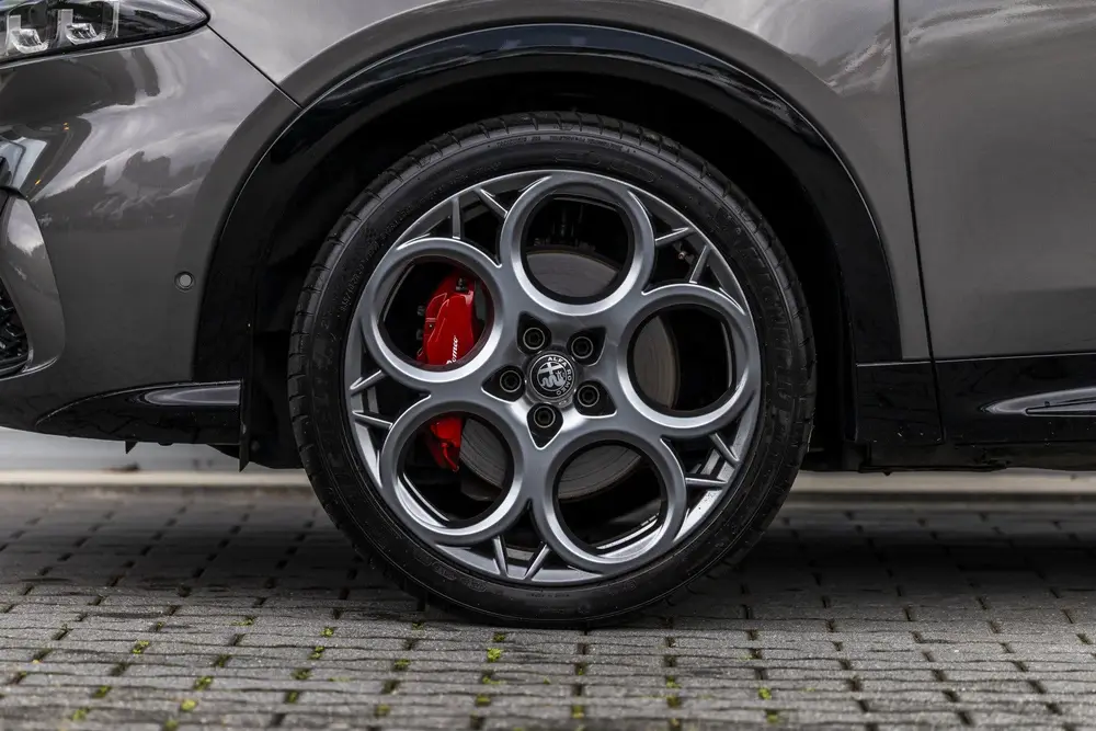 Alfa Romeo Tonale 1.5T Hybrid Veloce | Elek. achterklep | Le uit 2025, foto 18