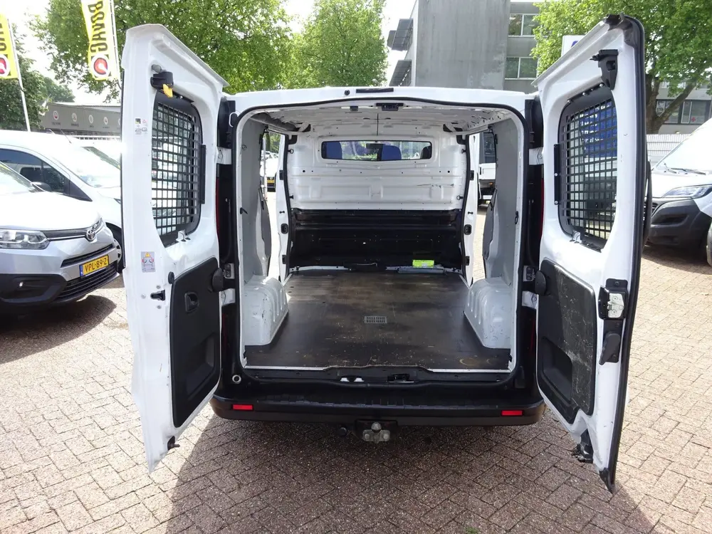 Renault Trafic 2.0 dCi 120 T29 L1H1 2 x SCHUIFDEUR AIRCO uit 2021, foto 9