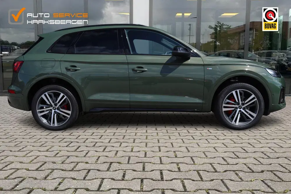 Audi Q5 55 TFSI e Quattro Competition uit 2025, foto 5