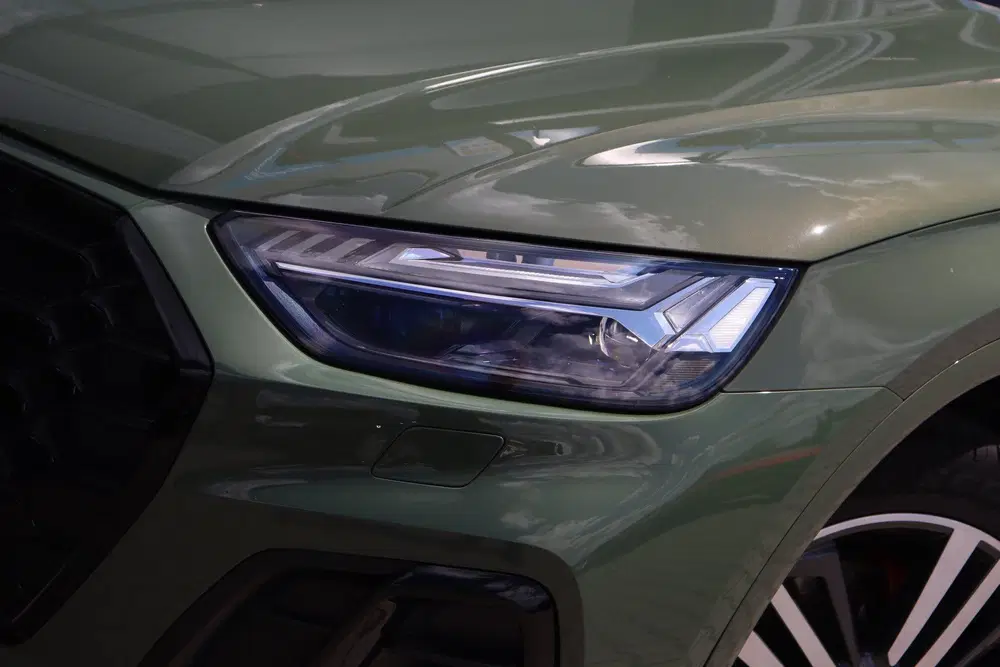 Audi Q5 55 TFSI e Quattro Competition uit 2025, foto 8