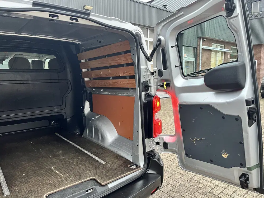 Citroën Jumpy 2.0 BlueHDI DC Marge BTW en BPM vrij Airco uit 2019, foto 17