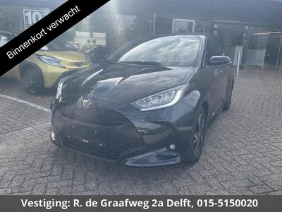 Toyota Yaris 1.5 Hybrid 115 Dynamic Luxury uit 2025