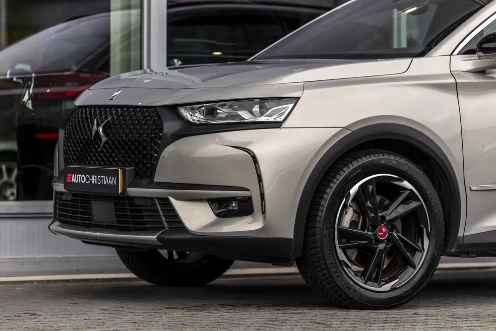 DS Automobiles DS 7 Crossback DS 7 Crossback E-Tense Performance Line uit 2023, foto 16