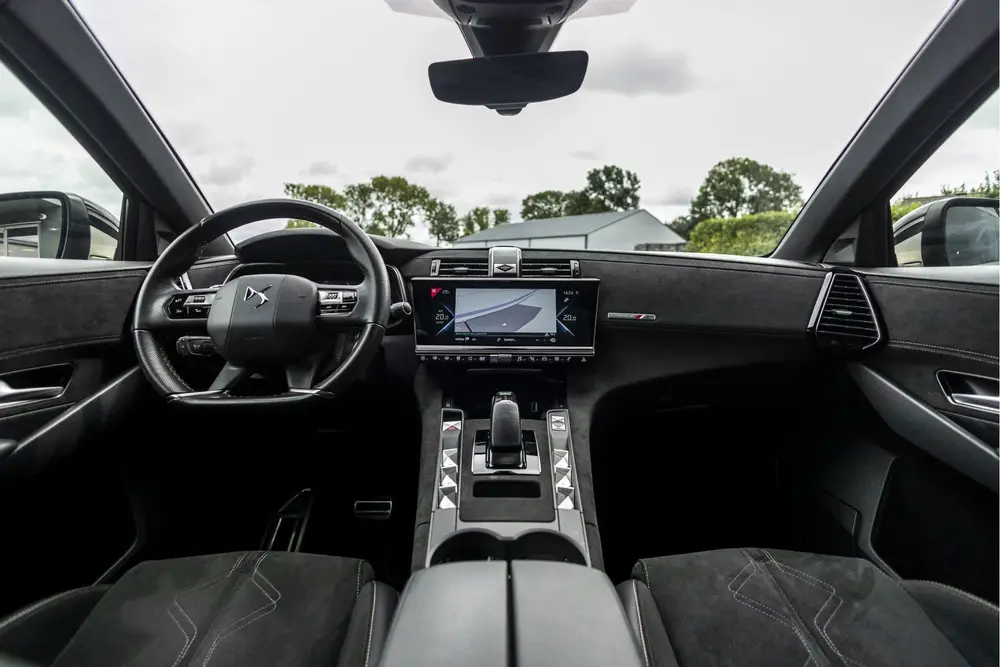 DS Automobiles DS 7 Crossback DS 7 Crossback E-Tense Performance Line uit 2023, foto 6