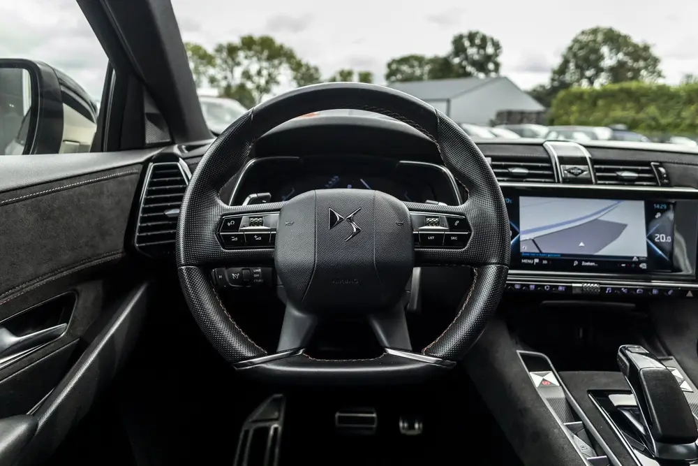 DS Automobiles DS 7 Crossback DS 7 Crossback E-Tense Performance Line uit 2023, foto 7