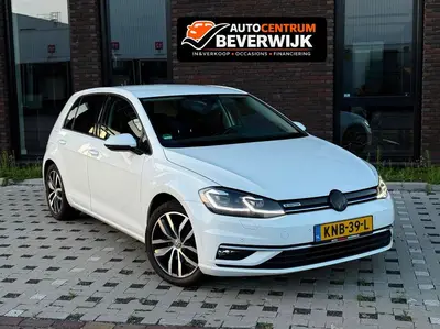 Volkswagen Golf 1.5 TSI Comfortline 131pk 2019 Wit DSG Led uit 2019
