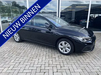 Volkswagen Golf Variant 1.0 eTSI Life Carplay / Led / Acc / uit 2022