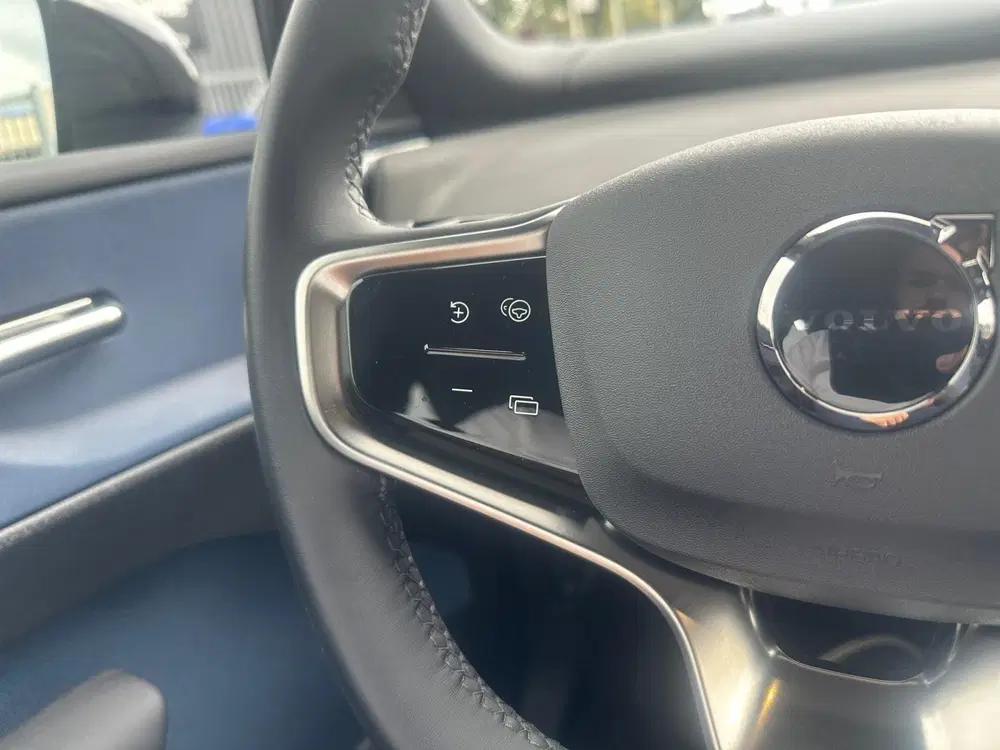 Volvo EX30 Single Motor Extended Range Plus 69 kWh uit 2024, foto 19