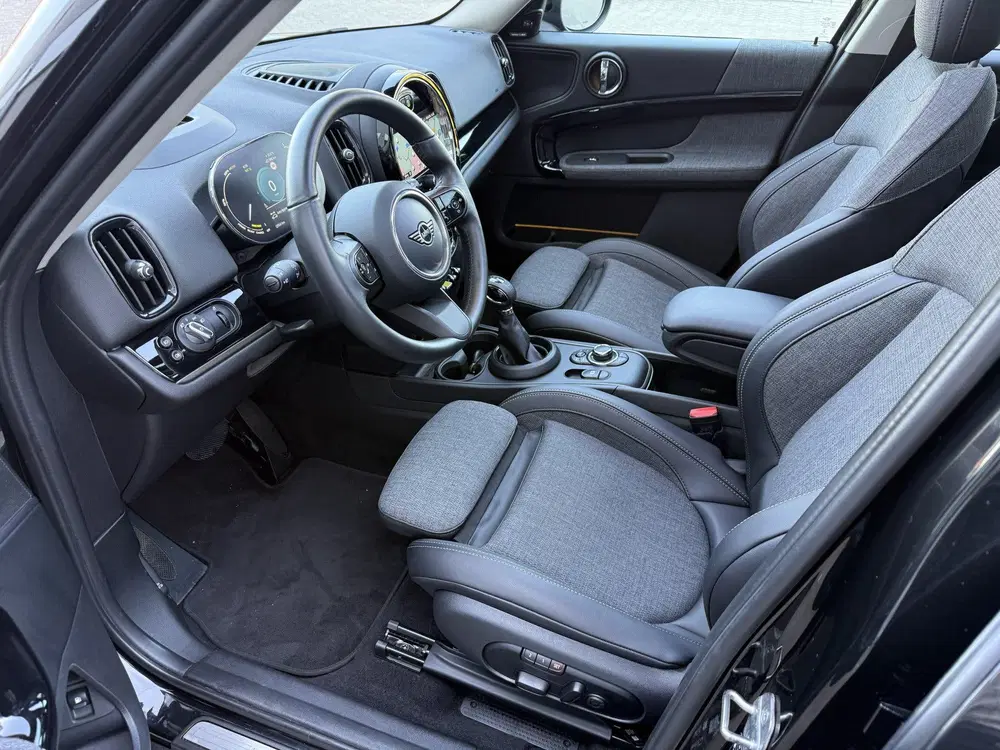 Mini Countryman 2.0 Cooper SE ALL4 Pano uit 2022, foto 7