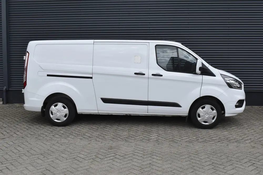 Ford Transit Custom 320 2.0 TDCI L2H1 Trend APPLE CARPLAY uit 2023, foto 5