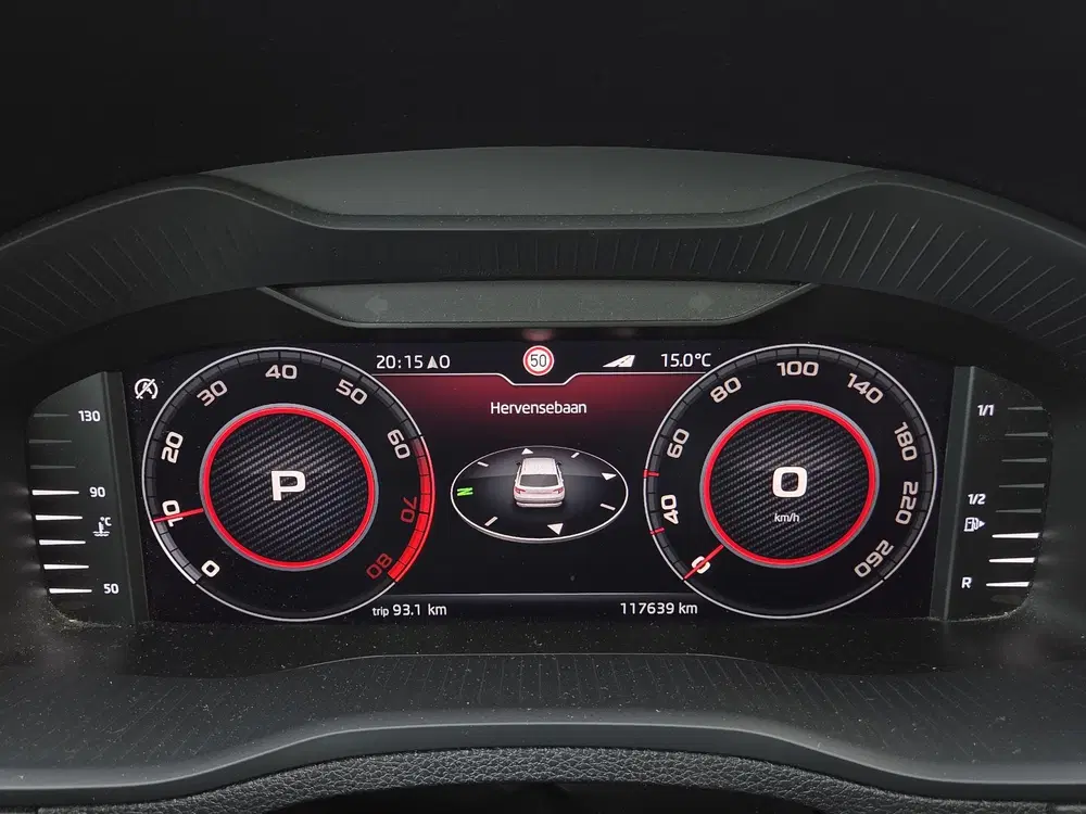 Skoda Karoq 1.5 TSI ACT Sportline Business uit 2021, foto 4
