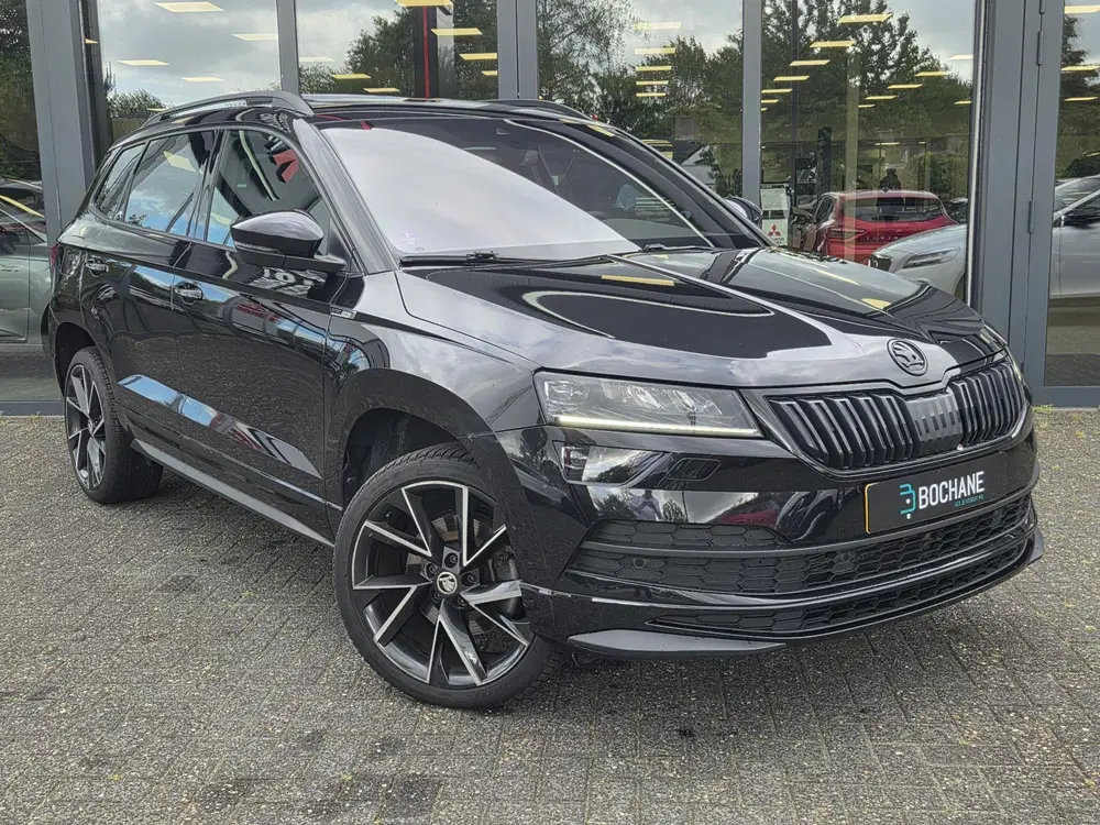 Skoda Karoq 1.5 TSI ACT Sportline Business uit 2021, foto 5