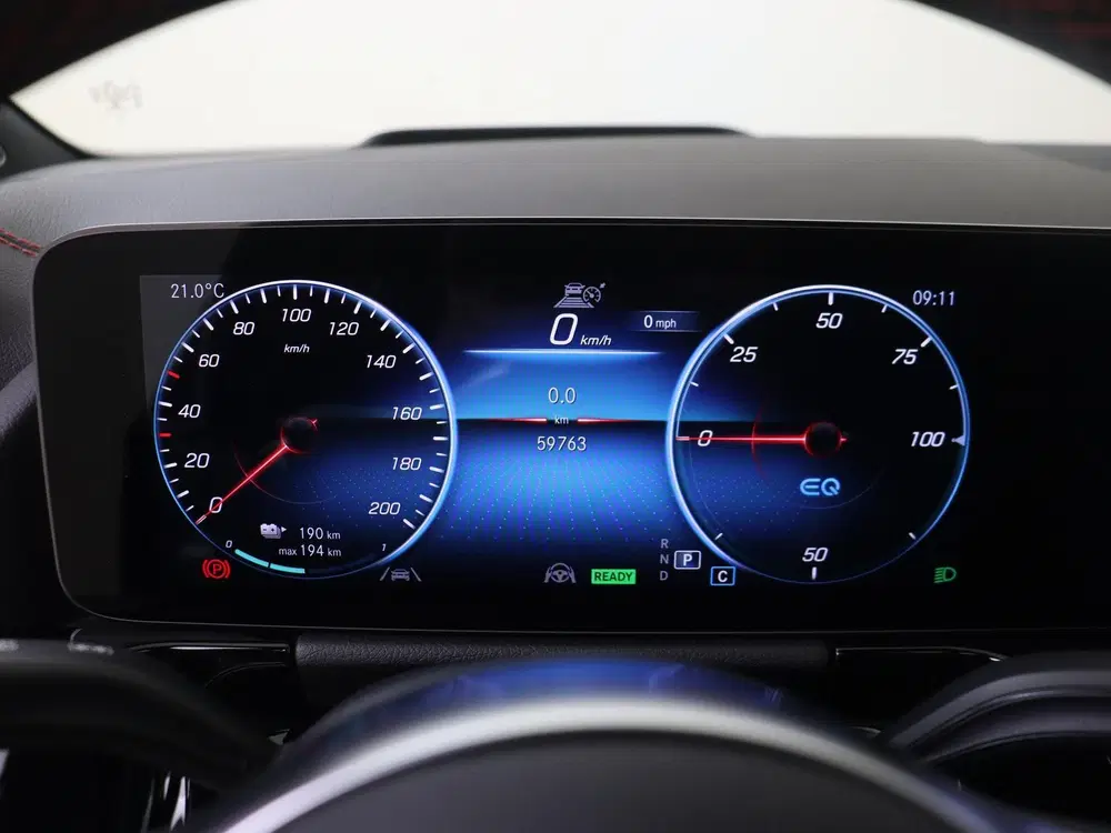 Mercedes-Benz EQA 250 Business Solution AMG 67 kWh uit 2021, foto 10