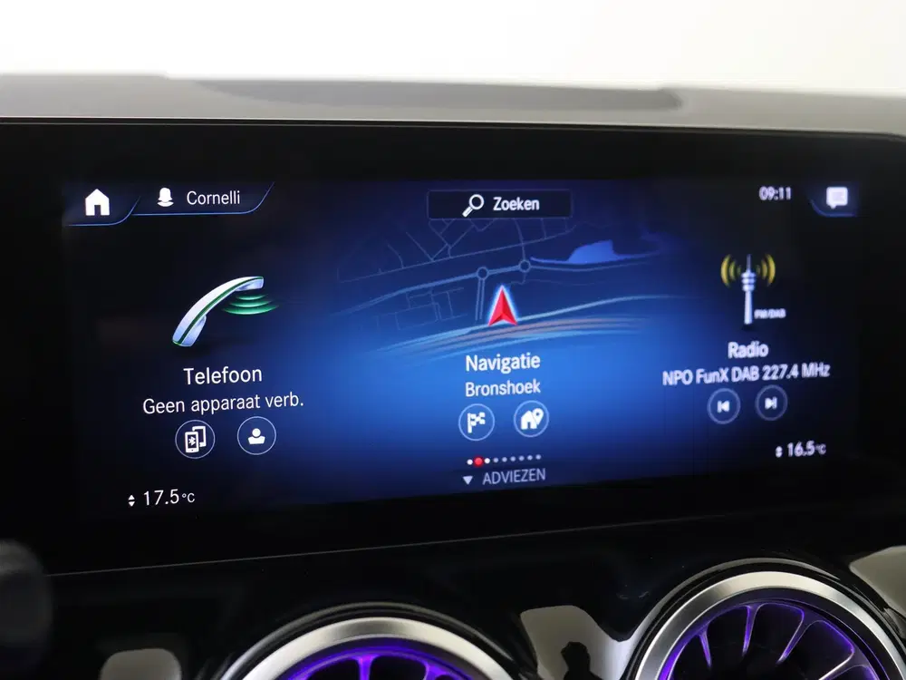 Mercedes-Benz EQA 250 Business Solution AMG 67 kWh uit 2021, foto 16