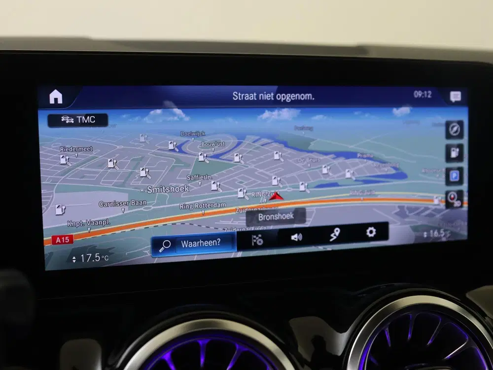 Mercedes-Benz EQA 250 Business Solution AMG 67 kWh uit 2021, foto 17