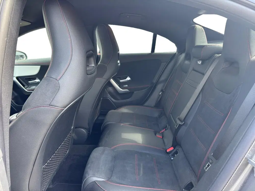 Mercedes-Benz CLA 250 e AMG Line uit 2023, foto 11