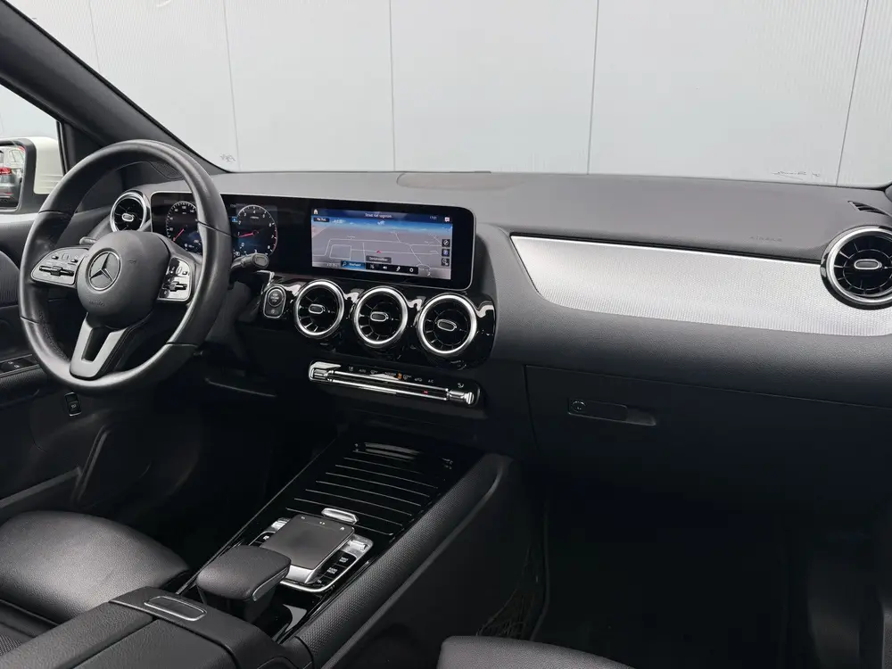 Mercedes-Benz B-Klasse 180 Business Solution Automaat Trekha uit 2019, foto 10