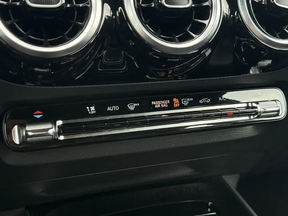 Mercedes-Benz B-Klasse 180 Business Solution Automaat Trekha uit 2019, foto 14