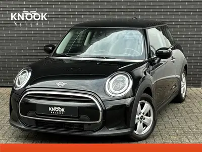 Mini Hatchback Cooper Essential Automaat 3 deurs uit 2023