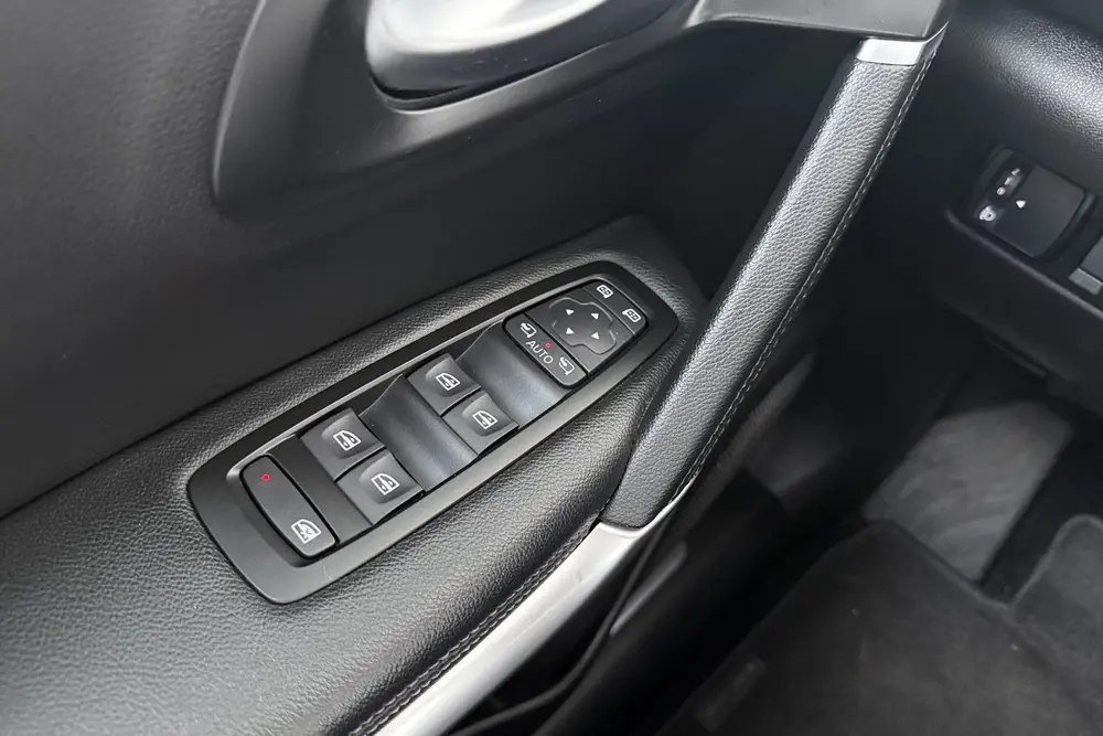 Renault Kadjar 1.3 160 PK Aut Intens Black Style Trekhaak uit 2019, foto 16
