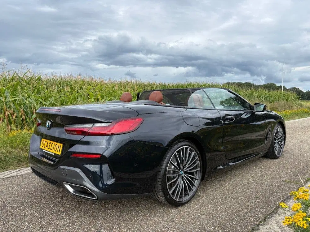 BMW 8-serie High Executive M SPORT uit 2021, foto 2
