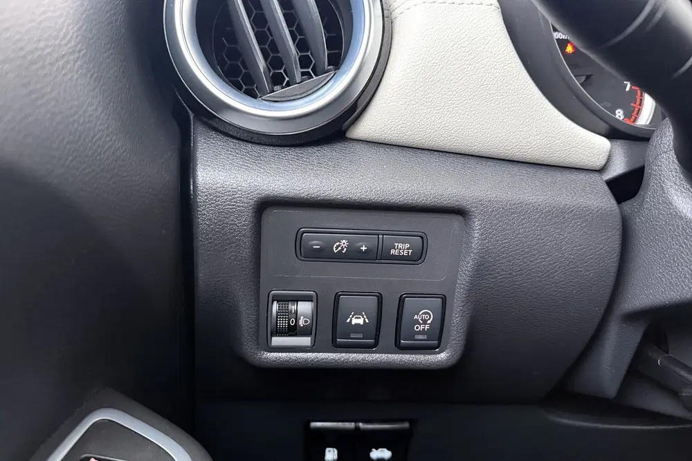 Nissan Micra 1.0 93 PK IG-T N-Design Connect-Pack BOSE uit 2022, foto 16