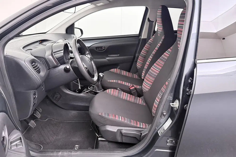 Citroën C1 1.0 VTi Pack Comfort Bluetooth LED DAB uit 2020, foto 10