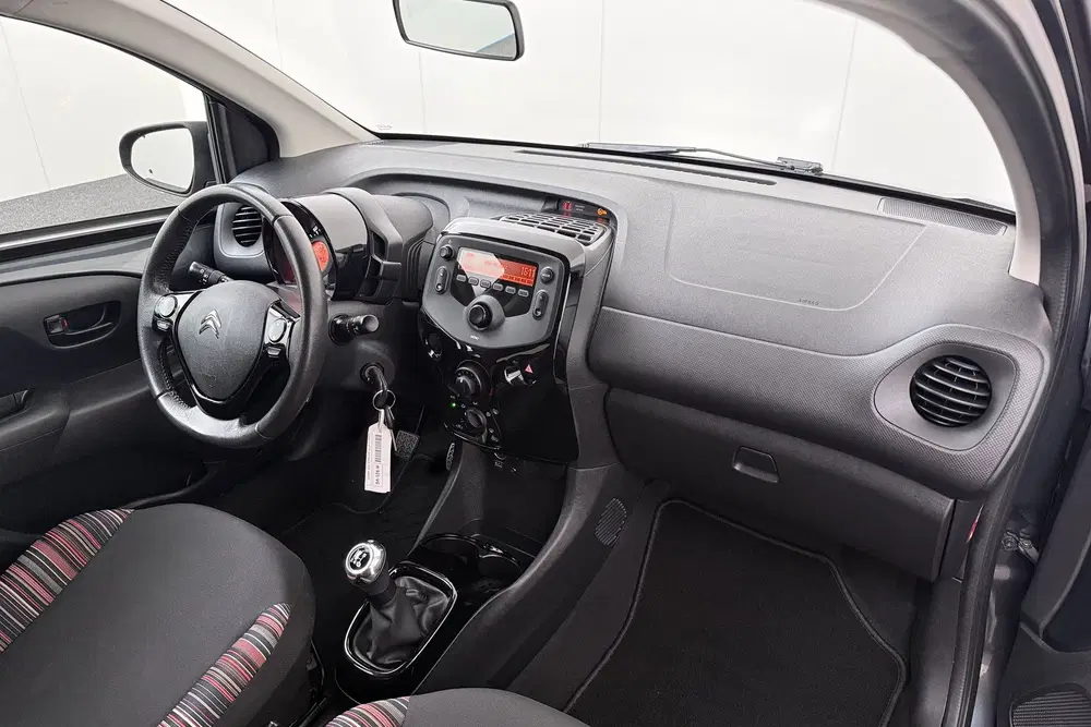 Citroën C1 1.0 VTi Pack Comfort Bluetooth LED DAB uit 2020, foto 14