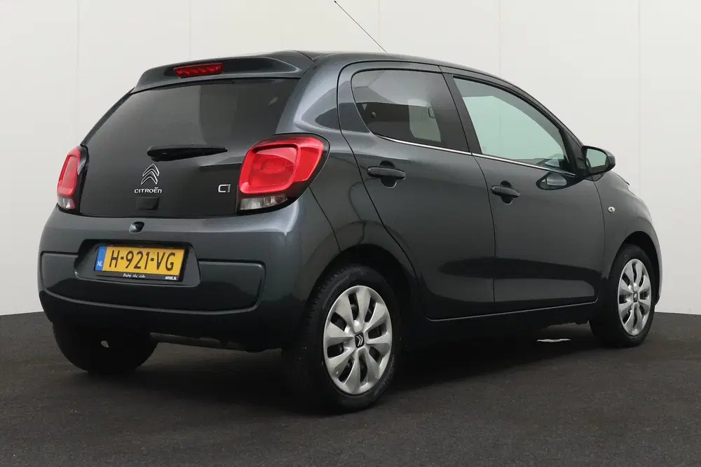 Citroën C1 1.0 VTi Pack Comfort Bluetooth LED DAB uit 2020, foto 2