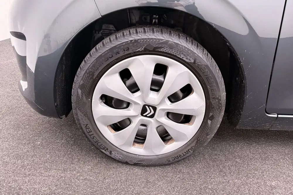 Citroën C1 1.0 VTi Pack Comfort Bluetooth LED DAB uit 2020, foto 7