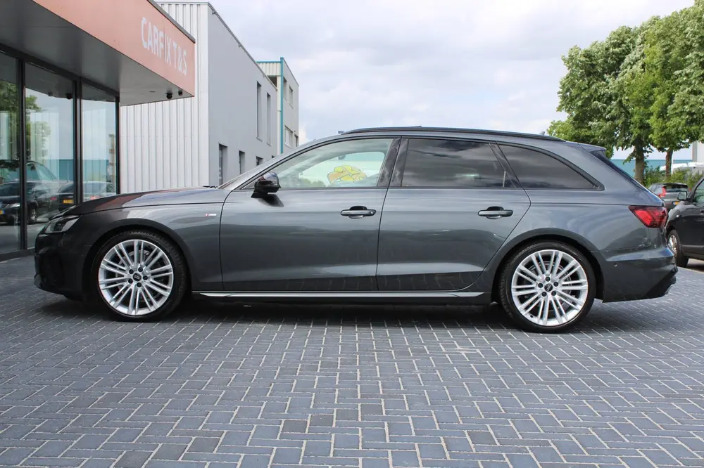 Audi A4 35 TFSI Launch edition Sport uit 2020, foto 6