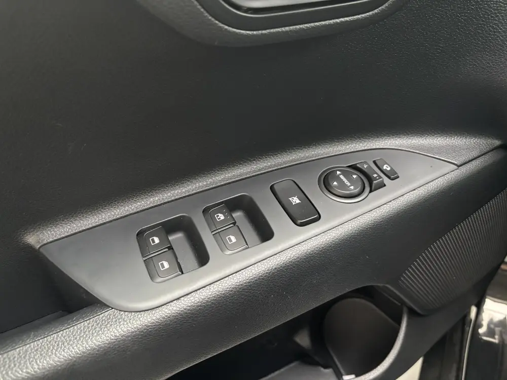 Kia Stonic 1.0 T-GDi MHEV DynamicPlusLine uit 2024, foto 5